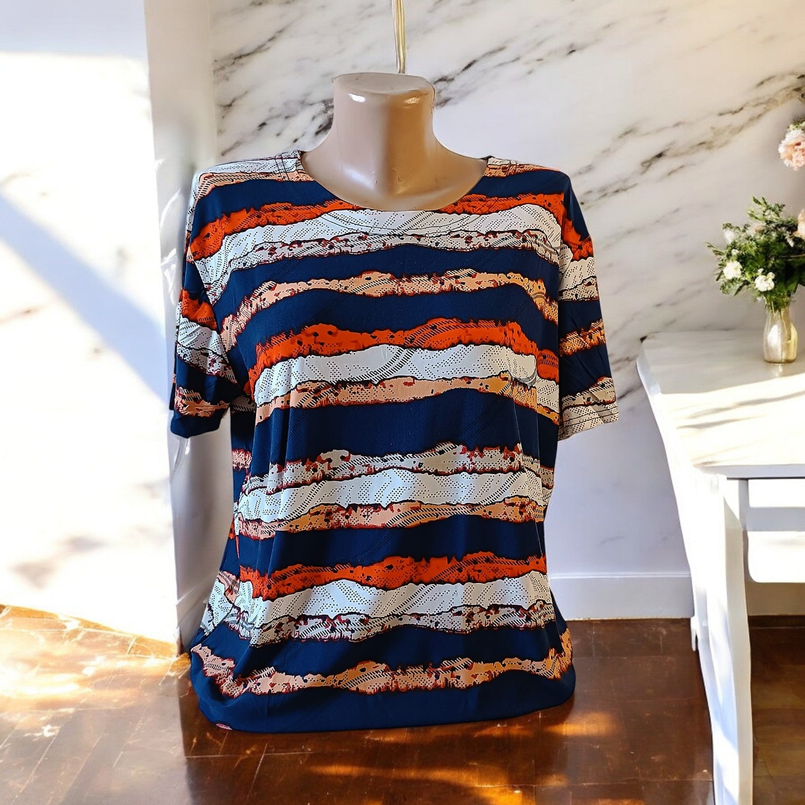 Bluze cu imprimeu si rotunde la gat XL-5XL